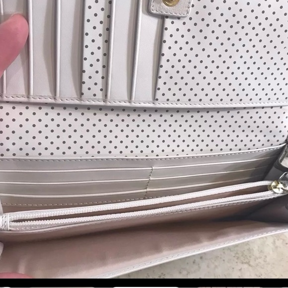 Radley of London leather shoulder bag with matching wallet - Picture 9 of 15